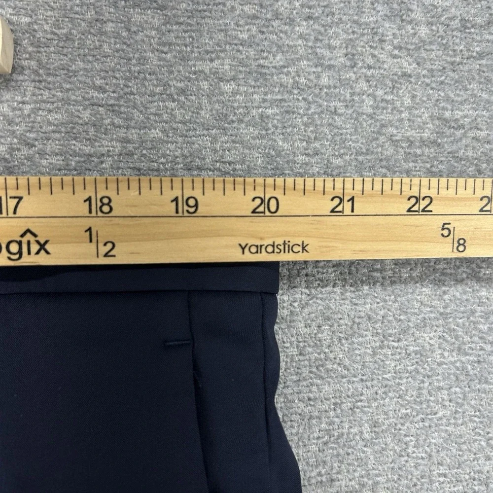 Theory Chino Shorts Men Size 40 Dark‎ Blue Casual Preppy